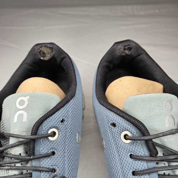 On Running - Women's Cloud Tide/Magnet Size 9 - Picture 4 of 16